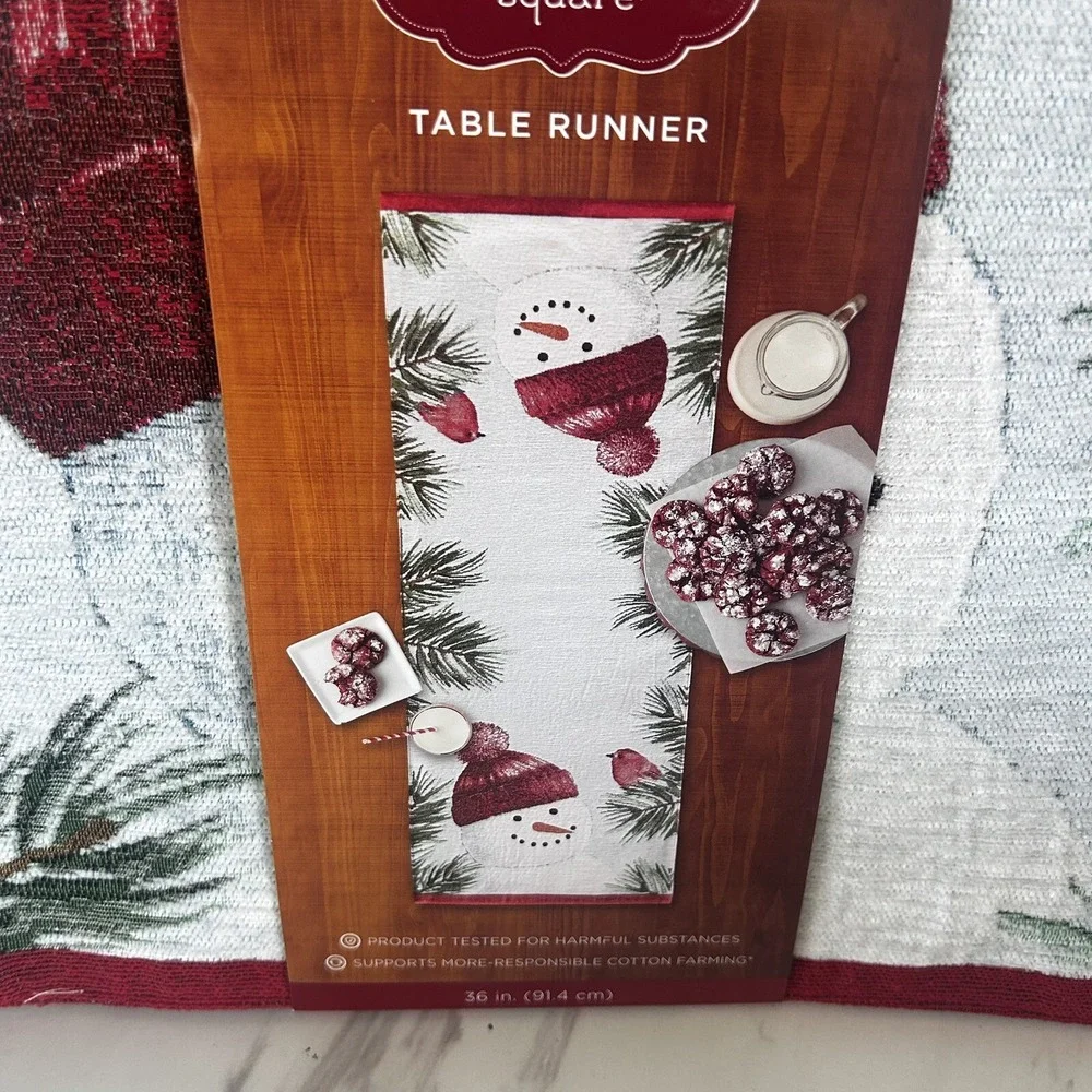 Snowman Table Runner Christmas Holiday St‎ Nicholas Square 36